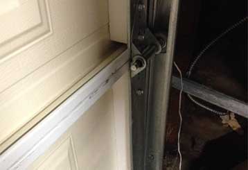 A Few Common Garage Door Malfunctions