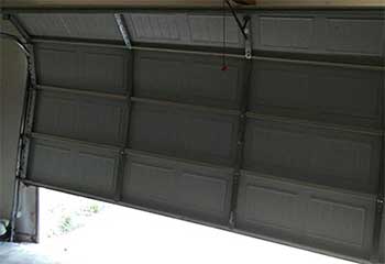 Garage Door Off-Track | Garage Door Repair New Canaan, CT Garage Door Off-Track